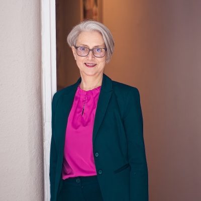Susanna Schulz, Expertin für interkulturelle Zusammenarbeit in Unternehmen, im Porträt